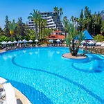 Hotel Queen's Park Goeynuek Kemer