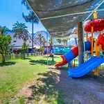 Queen's Park Goeynuek 5* Kemer