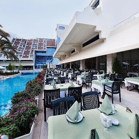 Queen's Park Goeynuek Hotel 5*