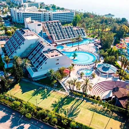 Queen's Park Goynuk 5* Kemer