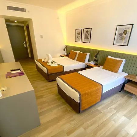 Queen's Park Goynuk Hotel 5*