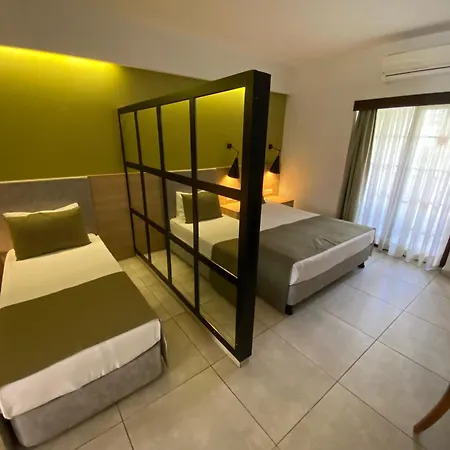Queen's Park Goynuk 5* Kemer