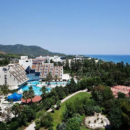 Hotel Queen's Park Göynük 5*