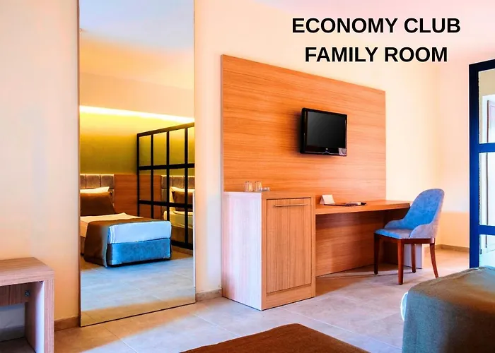 Hotel Queen's Park Goeynuek Kemer
