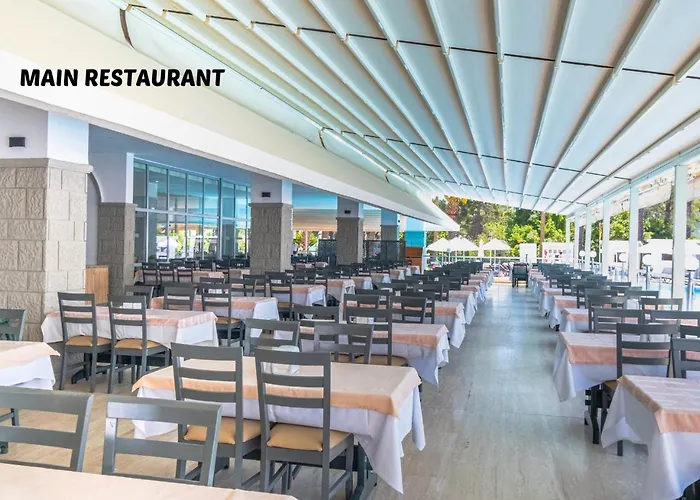 Queen's Park Goeynuek Hotel Kemer