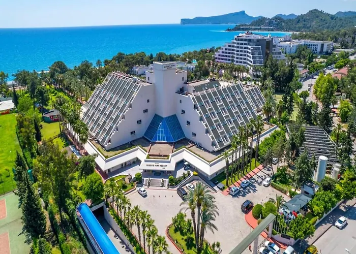 Queen's Park Goeynuek 5* Kemer
