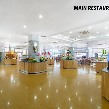 Queen's Park Goeynuek Κεμέρ